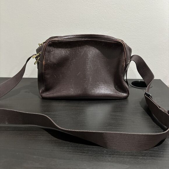 LOUIS VUITTON Taiga Reporter Shoulder Bag Messenger Bag Crossbody Leather - Picture 1 of 16